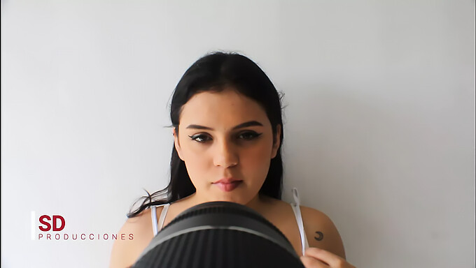 La Teen Amateur Melanie Caceres Traga Semen En Video Porno Español