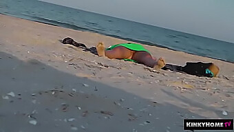 Hidden Camera Captures Nude Girl At Beach