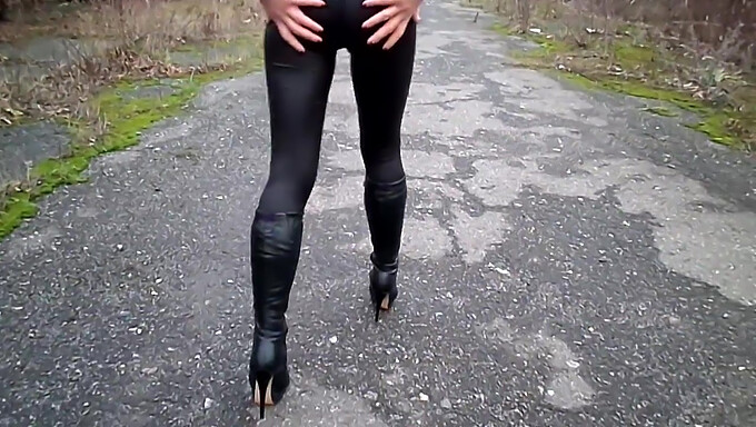 Foot Fetish And Leg Worship In Tight Tights And Boots