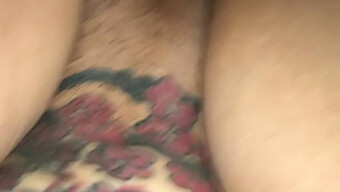 Rico Bouffe La Chatte D'Une Latina Mature Avec Un Gros Cul