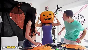 Sexy Bangbros Video Of Stepmom Tia Cyrus Stuck In A Pumpkin Prank