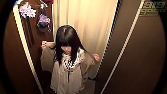 Young College Girl'S Surprise Encounter In The Dormitory Changing Room