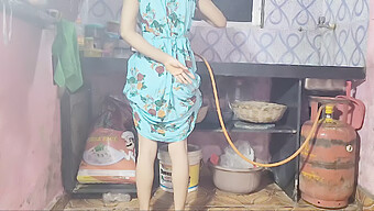 Indian Housewife Indulges In Kitchen Sex With Another Man